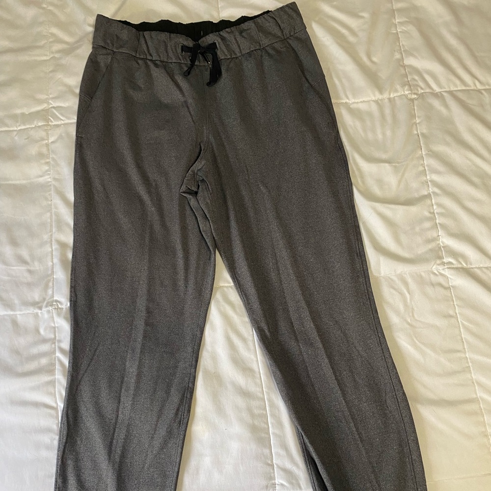 Lululemon on the fly pant